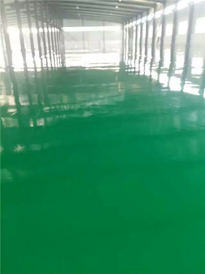 小板镇给你一份 地坪漆施工 + 维修（翻新）